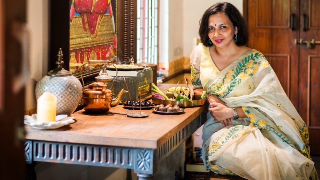 Rujuta Diwekar Net Worth